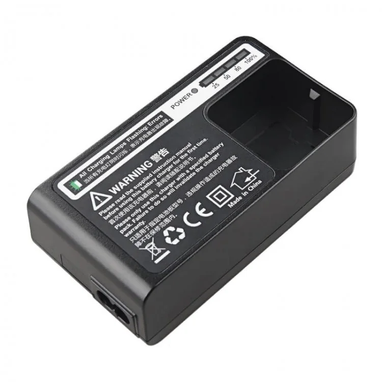 Caricabatterie Godox C29 per AD200
